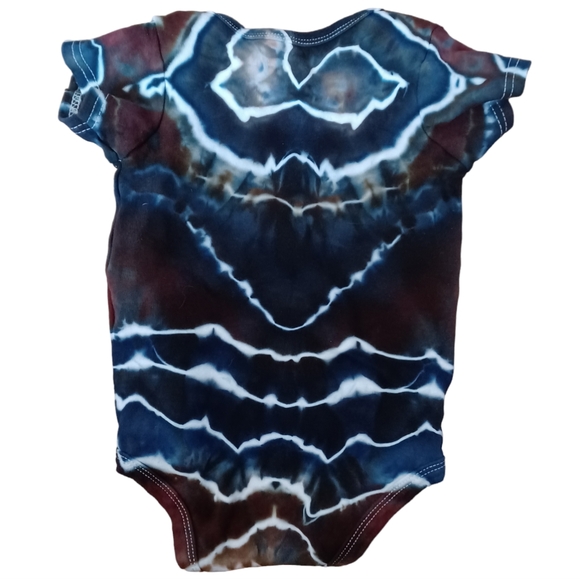 12 - 18 Months Baby Onesie Snapping Tie Dye Geode Style Shirt - Picture 2 of 3